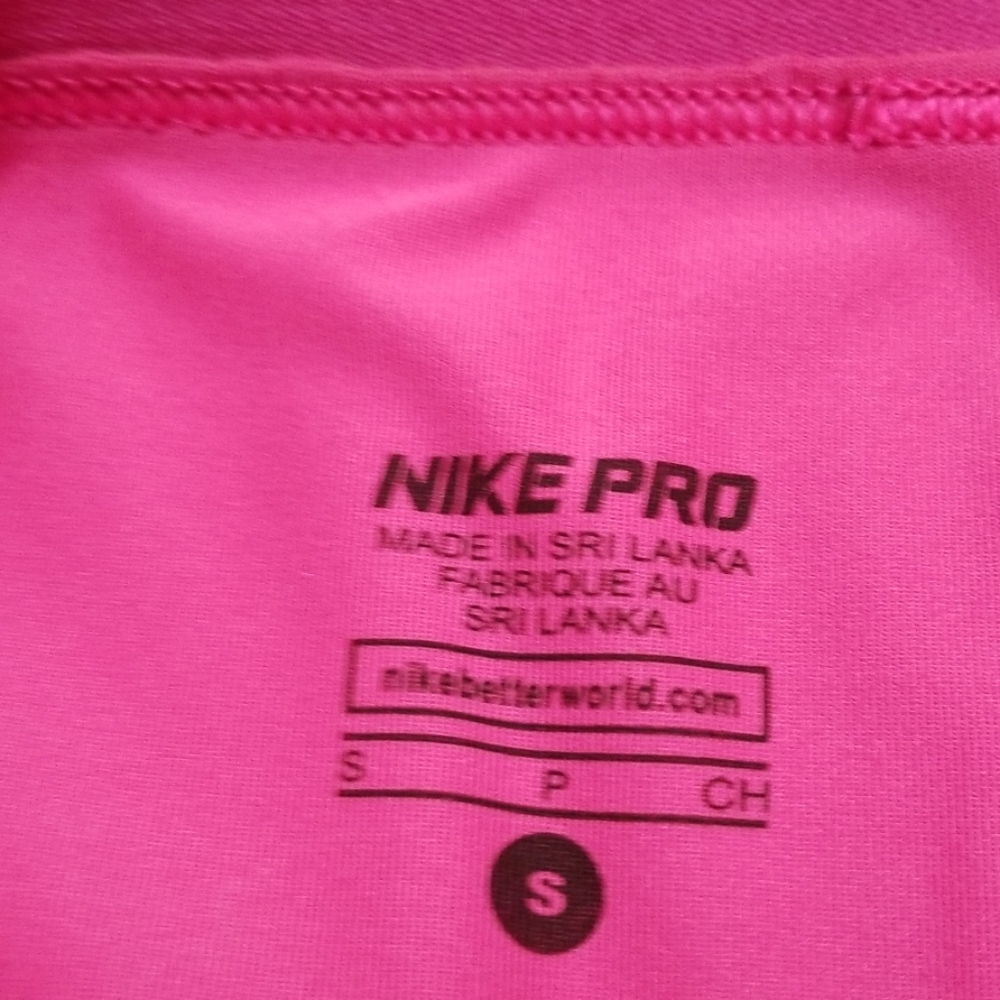 Nike pro dri fit size small - Picture 3 of 3